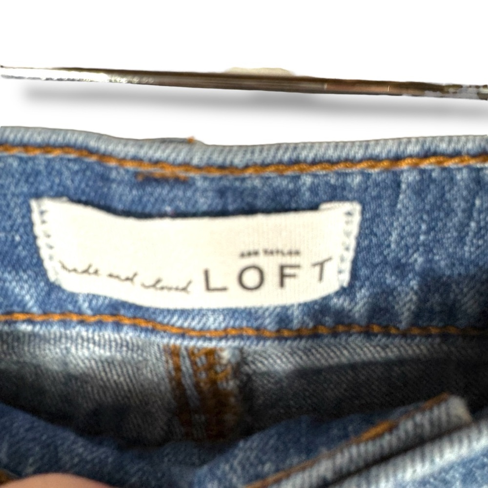 LOFT Low Rise Raw Hem Cut Off Denim Jean Shorts, Medium Wash, Size 28/6 - Picture 3 of 10